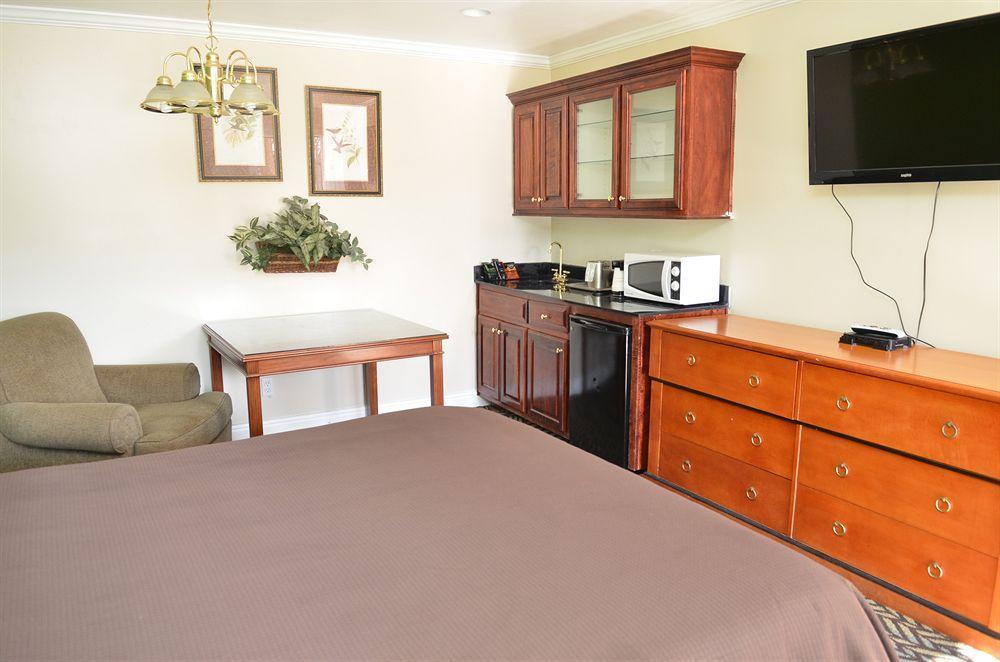 Winton Inn & Suites Barnwell Luaran gambar