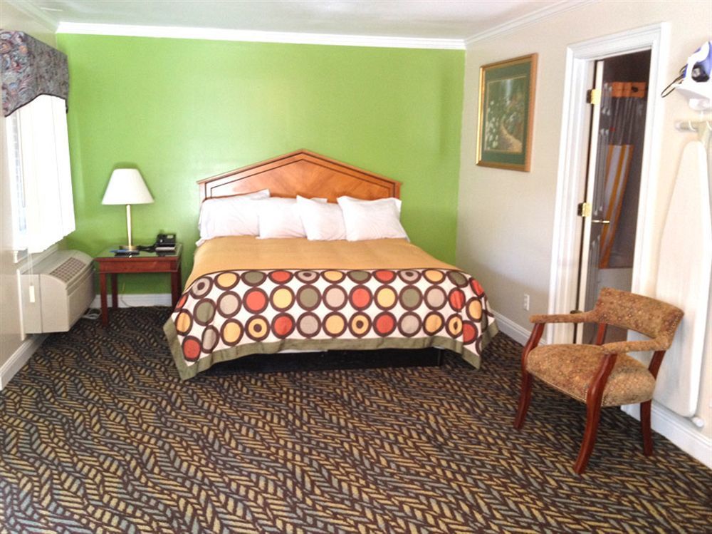Winton Inn & Suites Barnwell Luaran gambar