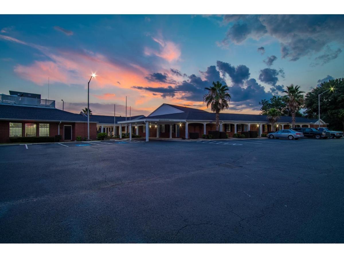 Winton Inn & Suites Barnwell Luaran gambar