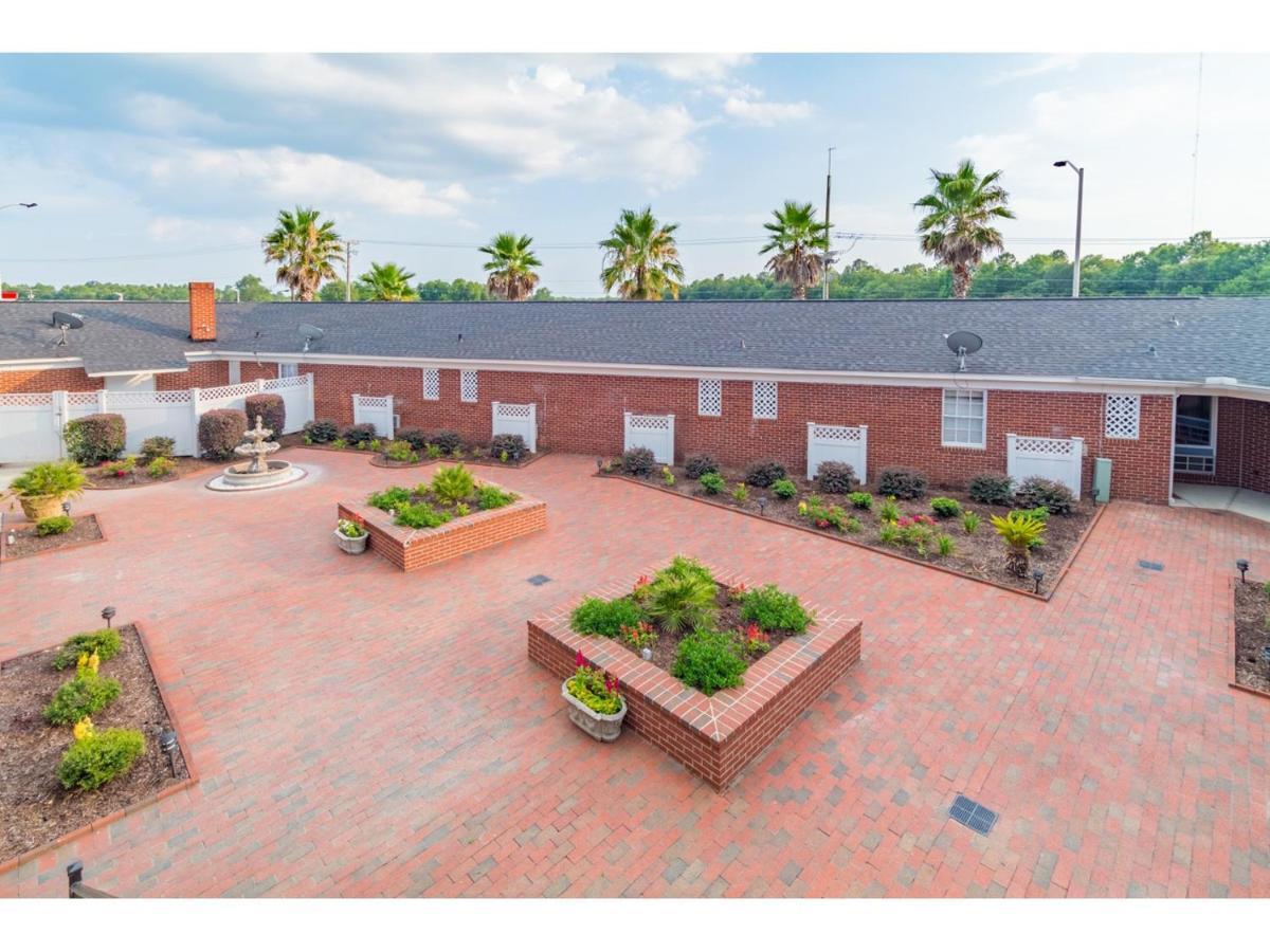Winton Inn & Suites Barnwell Luaran gambar